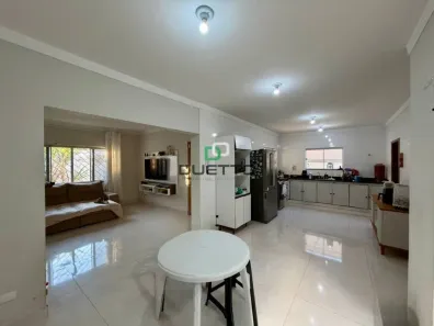 Casa com 3 Quartos à venda, 190m² no Vila Santa Maria, Americana