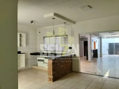 Casa com 2 Quartos à venda, 133m² no Jardim Solange, Bauru