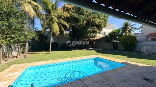 Casa de Condomínio com 4 Quartos para alugar, 350m² no Barra da Tijuca, Rio de Janeiro