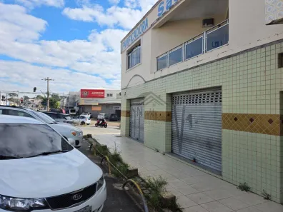 Sala Comercial para alugar, 200m² no Uberaba, Curitiba