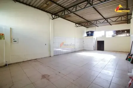 Galpão/Depósito/Armazém para alugar, 150m² no Santo Antônio dos Campos, Divinópolis