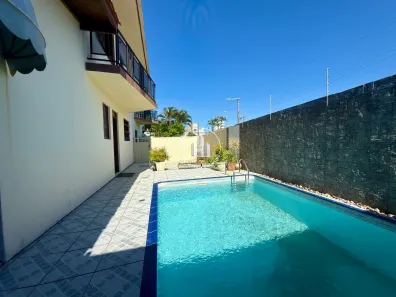 Casa com 4 Quartos à venda, 304m² no Itaguaçu, Florianópolis
