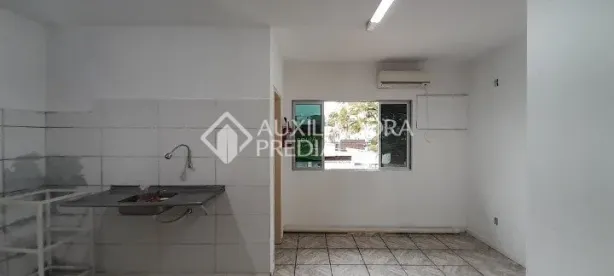 Sala Comercial para alugar, 22m² no Córrego Grande, Florianópolis