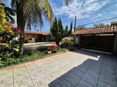 Casa com 3 Quartos à venda, 250m² no Itapeba, Maricá