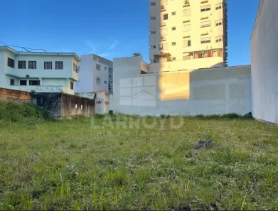 Lote/Terreno à venda, 650m² no Centro, Tubarão