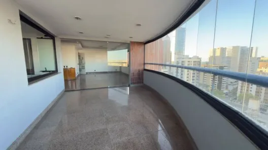 Apartamento com 3 Quartos à venda, 197m² no Meireles, Fortaleza
