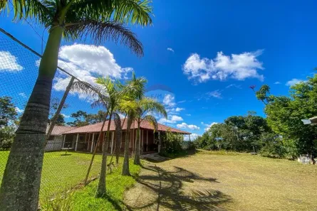 Fazenda/Sítio com 3 Quartos à venda, 225m² no Alto Sumaré, Juiz de Fora