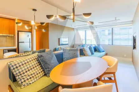 Apartamento com 1 Quarto para alugar, 38m² no Três Figueiras, Porto Alegre