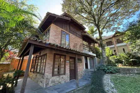 Fazenda/Sítio com 9 Quartos à venda, 640m² no São João do Rio Vermelho, Florianópolis