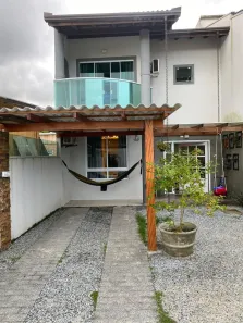 Sobrado com 3 Quartos à venda, 120m² no Morretes, Itapema
