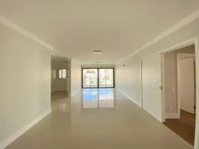 Apartamento com 3 Quartos à venda, 140m² no Centro, Florianópolis