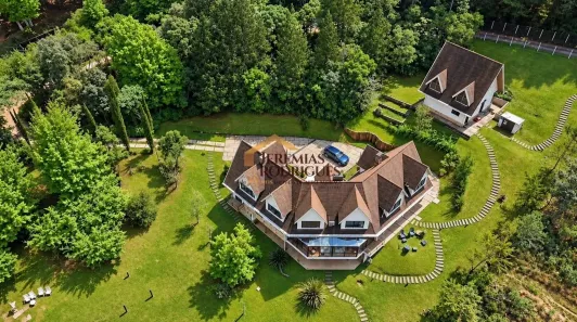 Casa de Condomínio com 6 Quartos à venda, 5100m² no , Campos do Jordão