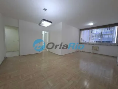 Apartamento com 3 Quartos para alugar, 102m² no Leme, Rio de Janeiro