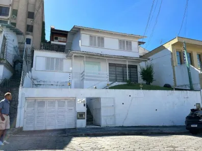 Casa com 3 Quartos à venda, 280m² no Centro, Florianópolis