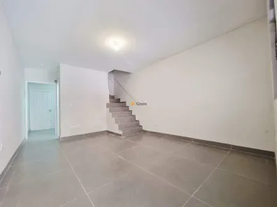 Casa com 2 Quartos à venda, 68m² no Vila Brasílio Machado, São Paulo