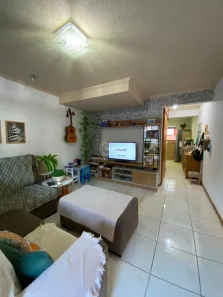 Sobrado com 3 Quartos à venda, 180m² no Charqueadas, Caxias do Sul