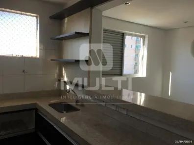 Cobertura com 3 Quartos à venda, 209m² no Nossa Senhora Aparecida, Uberlândia