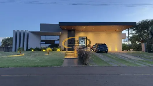 Casa de Condomínio com 4 Quartos para alugar, 380m² no Recanto do Salto, Londrina