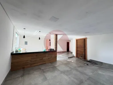Casa com 3 Quartos para alugar, 360m² no Rio Branco, Belo Horizonte