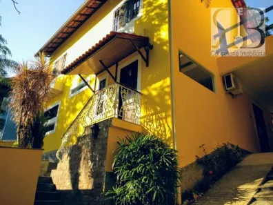 Casa com 3 Quartos à venda, 212m² no Freguesia (Jacarepaguá), Rio de Janeiro