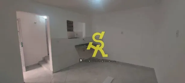Casa com 1 Quarto para alugar, 320m² no Vila Zat, São Paulo
