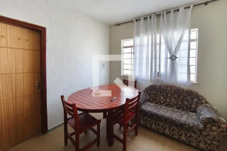 Casa com 3 Quartos à venda, 300m² no Jardim do Lago, Campinas