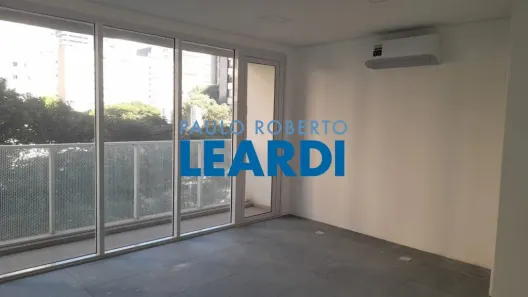 Sala Comercial com 1 Quarto para alugar, 32m² no Moema, São Paulo
