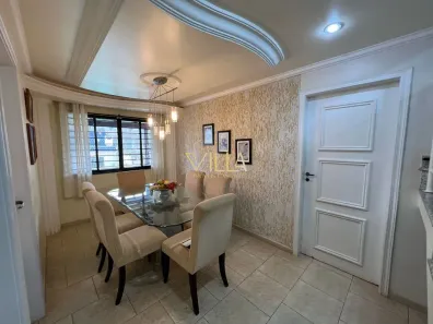 Sobrado com 3 Quartos à venda, 290m² no Cancelli, Cascavel