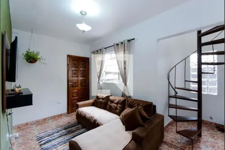 Casa com 2 Quartos para alugar, 83m² no Centro, Guarulhos