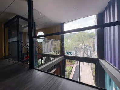 Prédio Comercial à venda, 735m² no João Paulo, Florianópolis