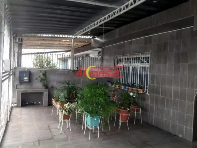 Casa com 3 Quartos à venda, 172m² no Jardim São Francisco, Guarulhos