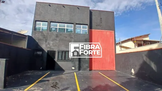 Galpão/Depósito/Armazém para alugar, 220m² no Parque Jambeiro, Campinas