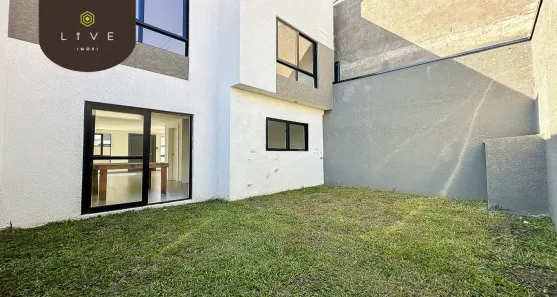Sobrado com 3 Quartos à venda, 100m² no Xaxim, Curitiba
