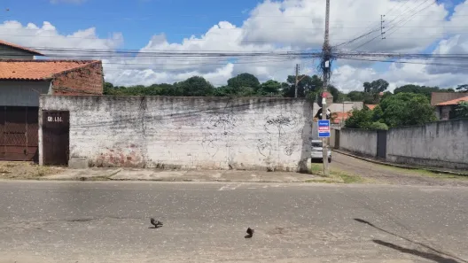 Lote/Terreno à venda, 300m² no Memorare, Teresina