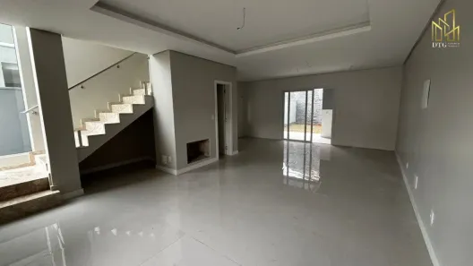 Sobrado com 3 Quartos à venda, 152m² no Igara, Canoas