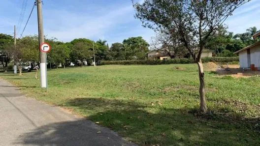 Lote/Terreno à venda, 1600m² no Haras Paineiras, Salto