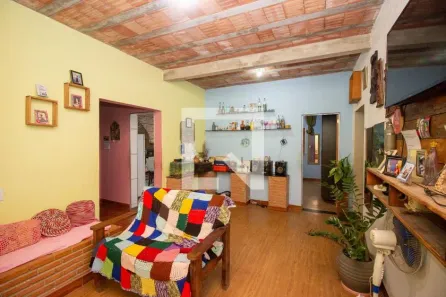 Casa com 3 Quartos à venda, 150m² no Colonial, Contagem
