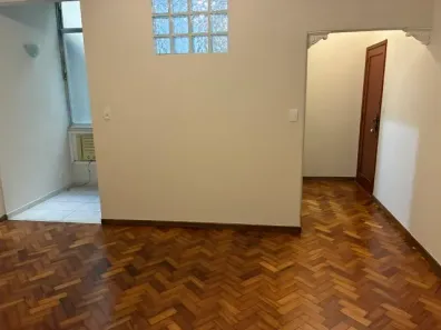 Apartamento com 2 Quartos para alugar, 70m² no Leblon, Rio de Janeiro