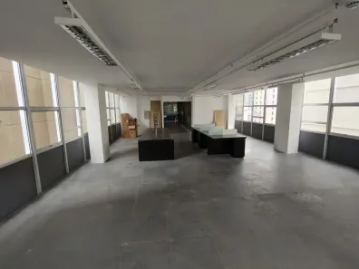 Sala Comercial para alugar, 126m² no Bela Vista, São Paulo