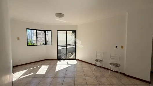 Apartamento com 3 Quartos à venda, 81m² no Centro, Florianópolis