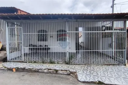 Casa com 5 Quartos à venda, 245m² no Candangolândia, Brasília