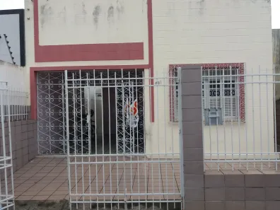 Casa com 3 Quartos à venda, 180m² no 13 de Julho, Aracaju