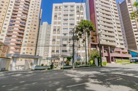 Apartamento com 2 Quartos à venda, 96m² no Água Verde, Curitiba