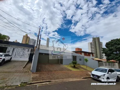 Imóvel Comercial com 5 Quartos à venda, 438m² no Centro, Londrina