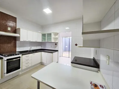 Casa de Condomínio com 3 Quartos à venda, 146m² no Parque Residencial Roland, Limeira