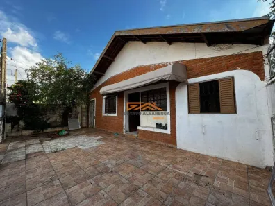 Casa com 3 Quartos à venda, 130m² no Vila Costa e Silva, Campinas