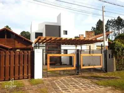 Sobrado com 3 Quartos à venda, 175m² no Laranjal, Pelotas
