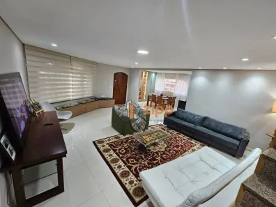 Sobrado com 4 Quartos à venda, 210m² no Jardim Paraíso, São Paulo