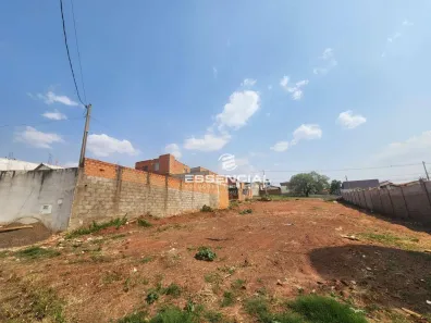 Lote/Terreno à venda, 271m² no Jardim Real Park, Botucatu