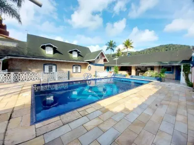 Casa com 5 Quartos à venda, 500m² no Guaiúba, Guarujá